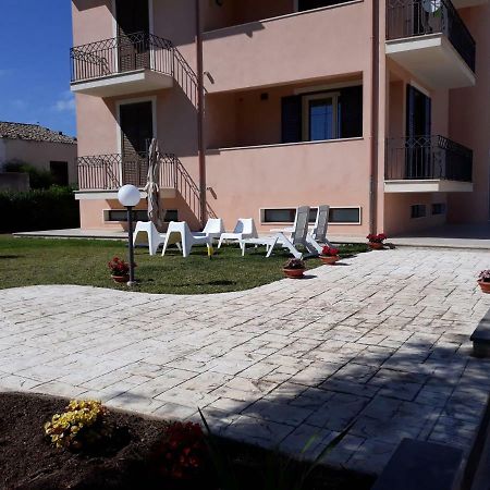 Appartanvilla Savale Пакино Екстериор снимка